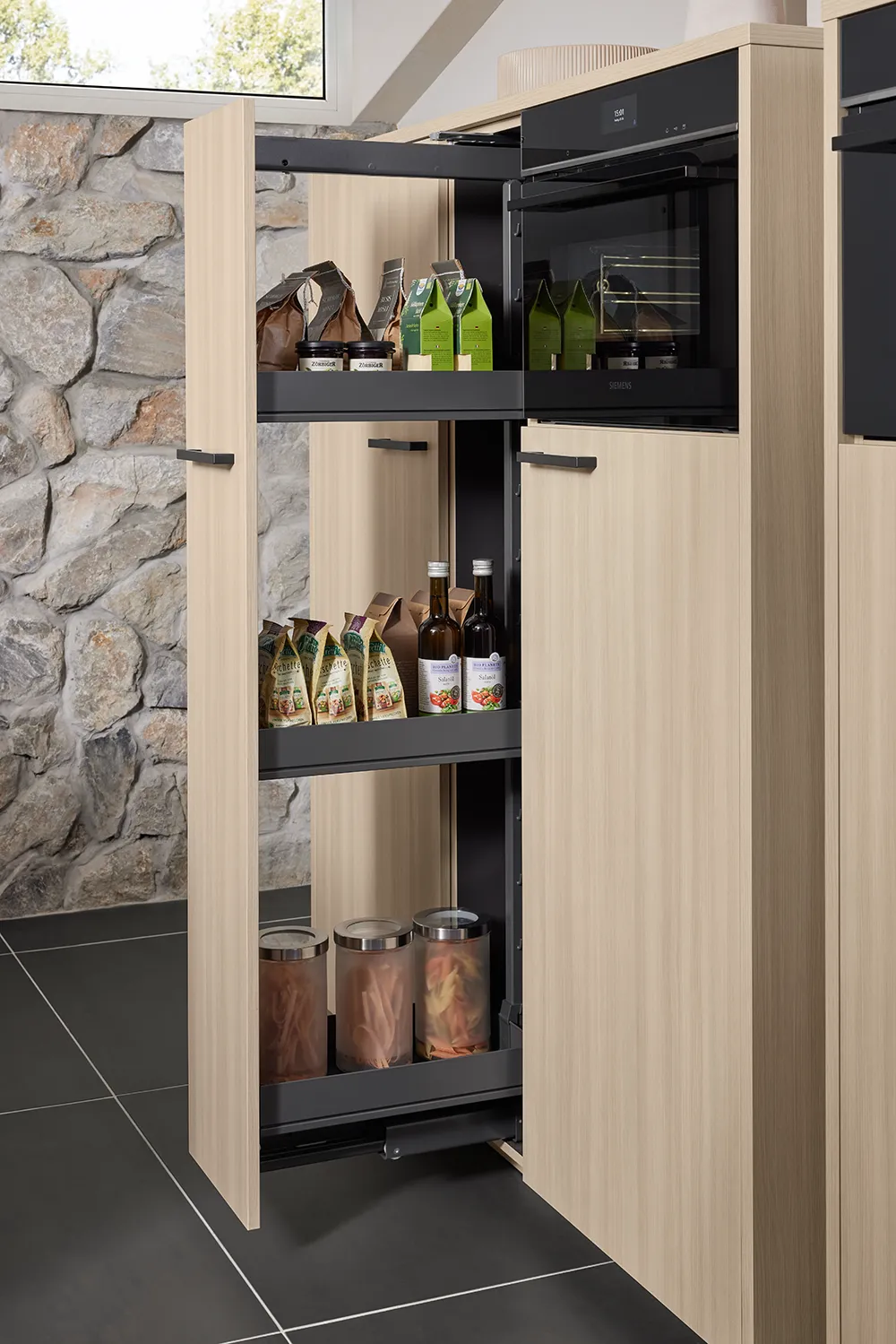 pronorm-kitchen-pull-out-larder
